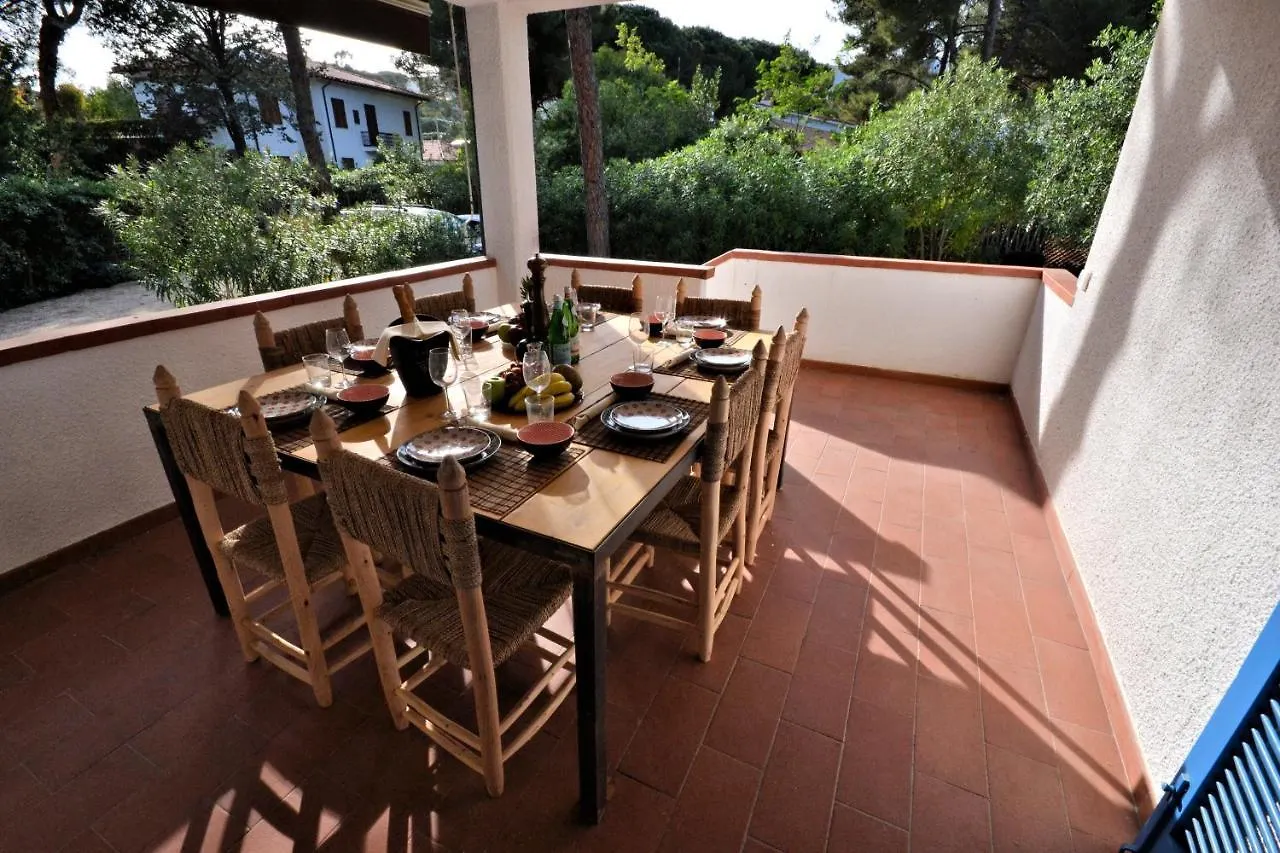 Villa Montecristo Марина-ди-Кампо